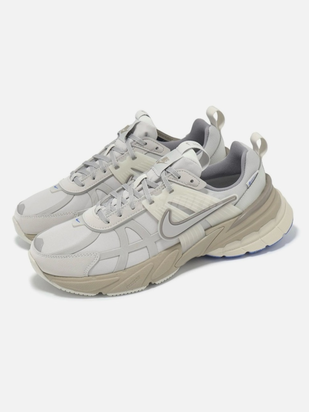 WOMEN'S NIKE V2K RUN GORE-TEX WATERPROOF CASUAL SHOES
